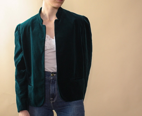 1970s velvet blazer | green velvet jacket | manda… - image 1