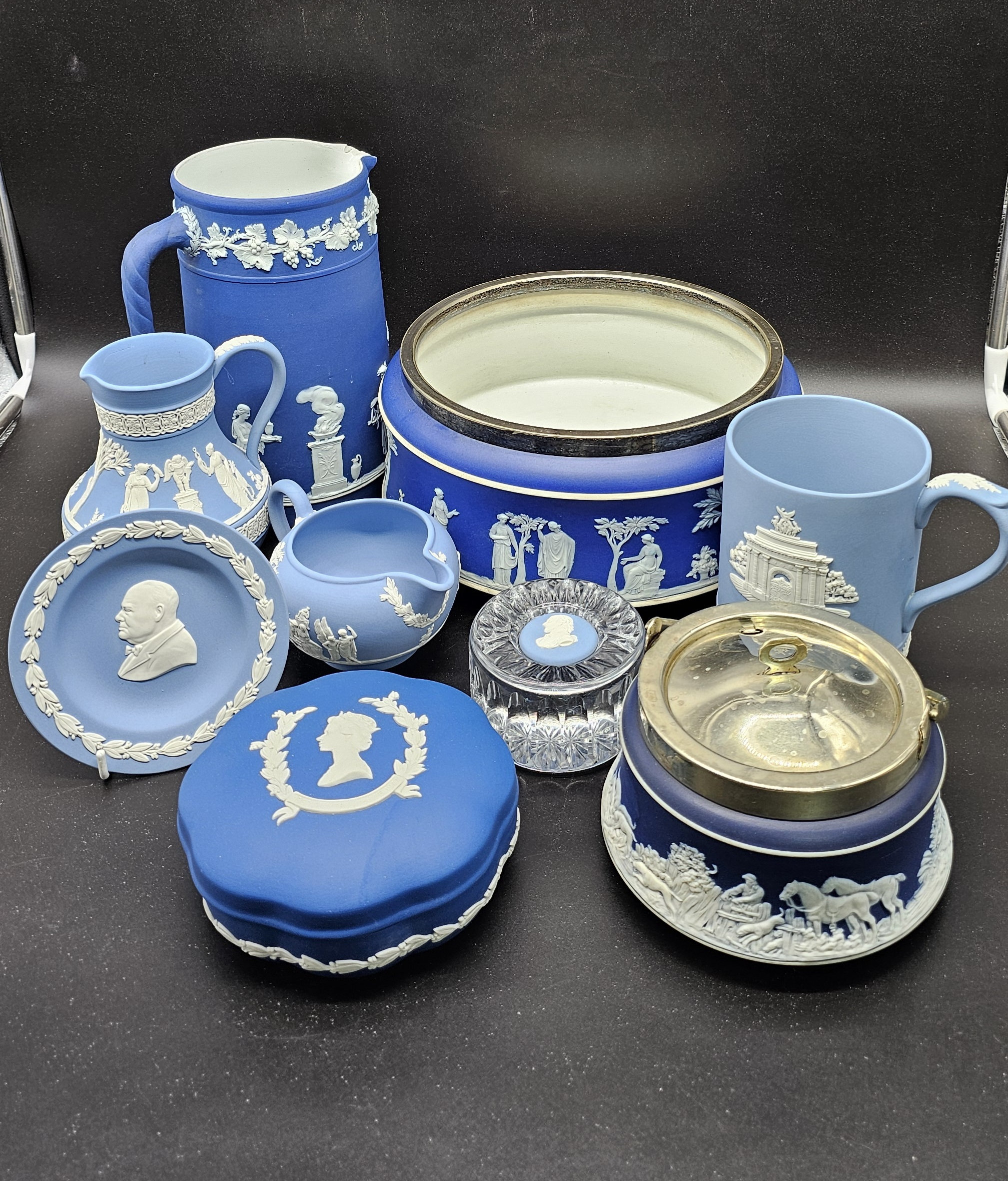 Wedgwood blue vase - Etsy 日本