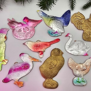 Preciosos pájaros, adornos navideños antiguos de cartón laminado