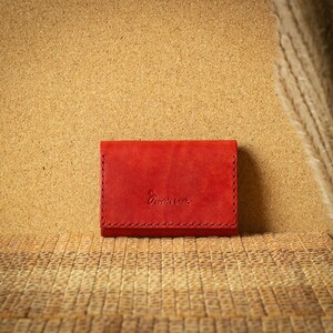 Cartera de cuero rojo minimalista, cartera de cuero pequeña para hombres y mujeres, cuero vegetal, cartera para hombre, cartera para mujer imagen 2