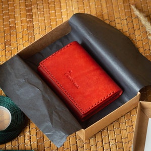 Cartera de cuero rojo minimalista, cartera de cuero pequeña para hombres y mujeres, cuero vegetal, cartera para hombre, cartera para mujer imagen 5