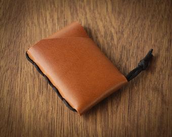 Minimalist Leather Wallet Card Holder, Vegetable Tanned Leather, Slim Design