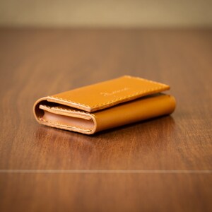 Personalized minimalist leather wallet, Small leather wallet for men and women, Vegatable leather, mens wallet, wallet for women