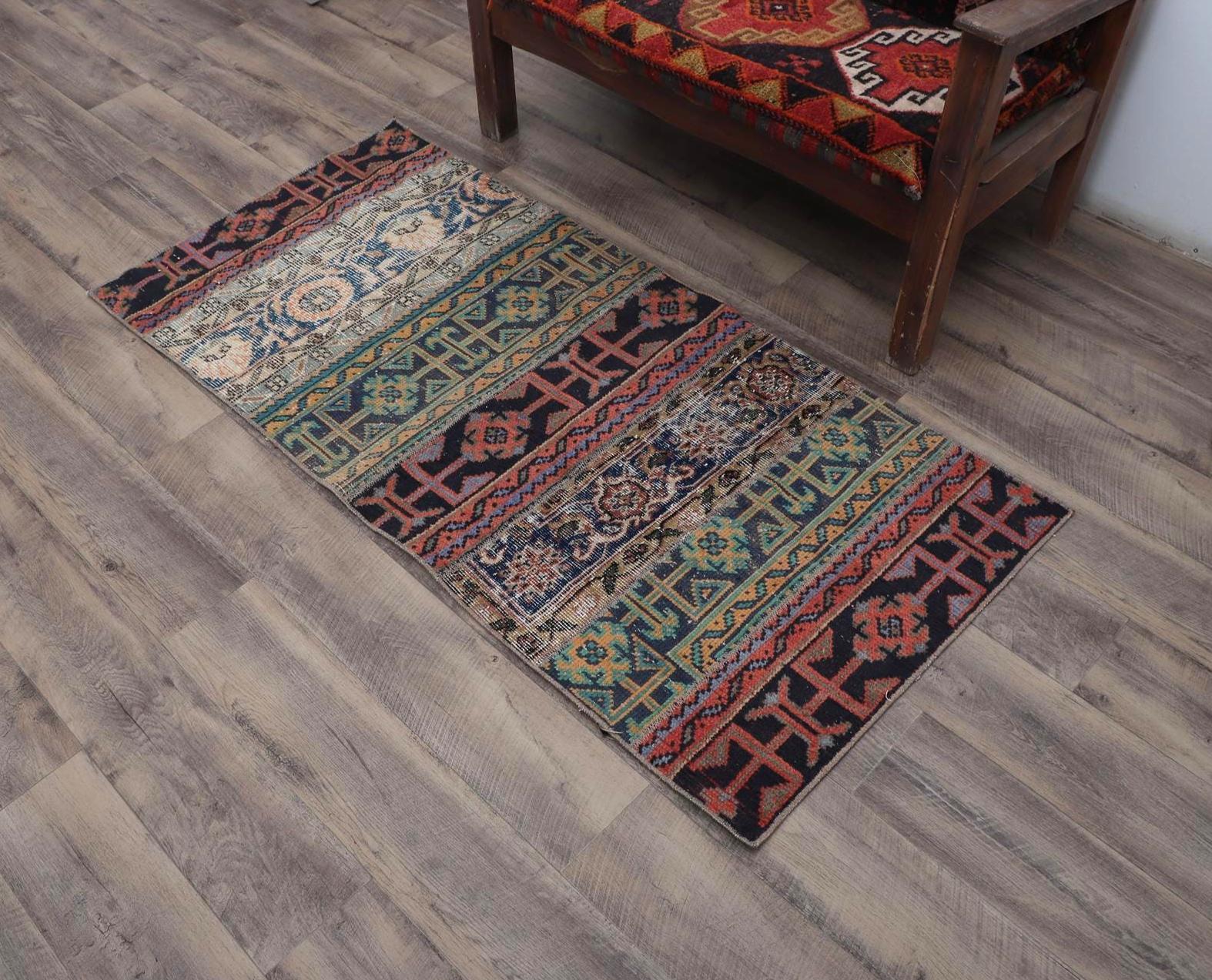 Handmade Wool Turkish Rug: Vintage Oushak Doormat (2.5x5.4 Ft