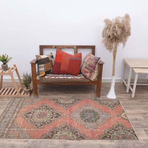 oushak rug,2&#39;8x5&#39;9 feet,turkish rug,anatolian rug,muted rug,faded rug,distressed rug,short runner rug,vintage rug,turkish runner,area rug