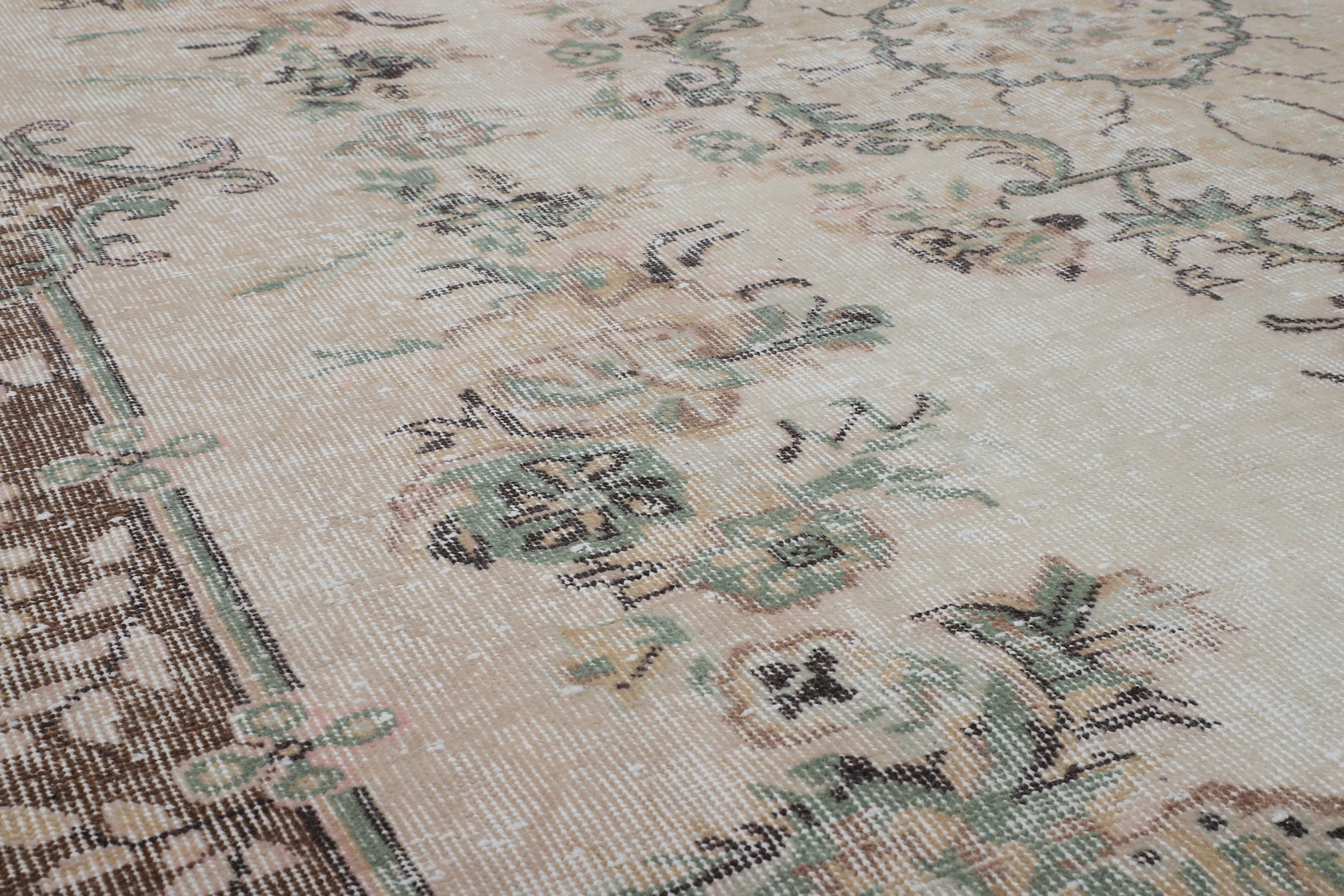 5x8 Vintage Turkish Oushak Rug: Handmade Wool Anatolian Rug - Etsy