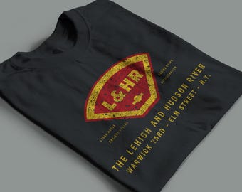 Lehigh and Hudson River Railway Shirt - LHR Train Gifts, Retro Railroad Apparel for Railfans and Heritage Workwear - Black - Standard fit