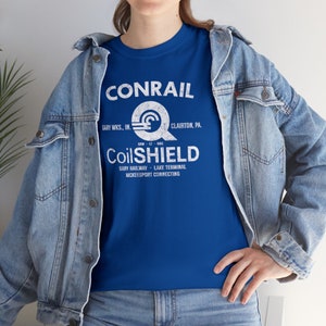 Sizing chart for Conrail Brown CR CoilSHIELD shirt, a must-have for any train collector or railfan