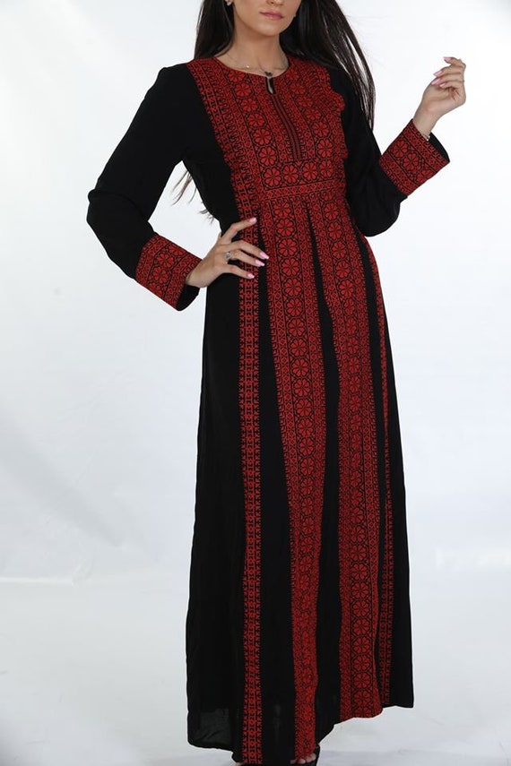 palestinian kaftan