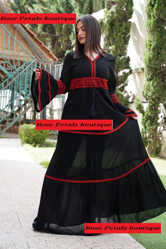 Abaya Thobe Thob Embroidered Kaliji 