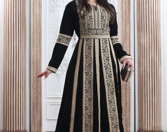 Embroidered Queen 2 - Embroidered Palestinian / Jordanian Traditional Thobe - Dress
