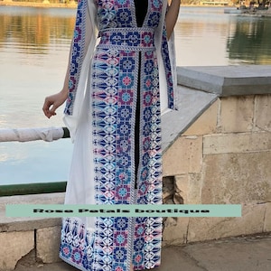 White/Blue Long Open Sleeves Embroidered Bisht