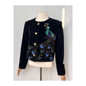 Dino'z vintage Peacock Jacket 80s en daim noir brodé manteau en cuir glamour