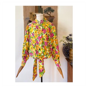 Colorful Fruit Patterned Tie-Waist Vintage Blouse