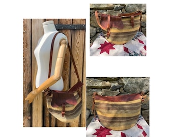 Brown Striped Vintage Sisal Bag / Boho Hippie  80s Marketbag