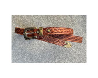 Vintage 70s Brown Tooled Leather Womens Floral Butterfly  display picture 2
