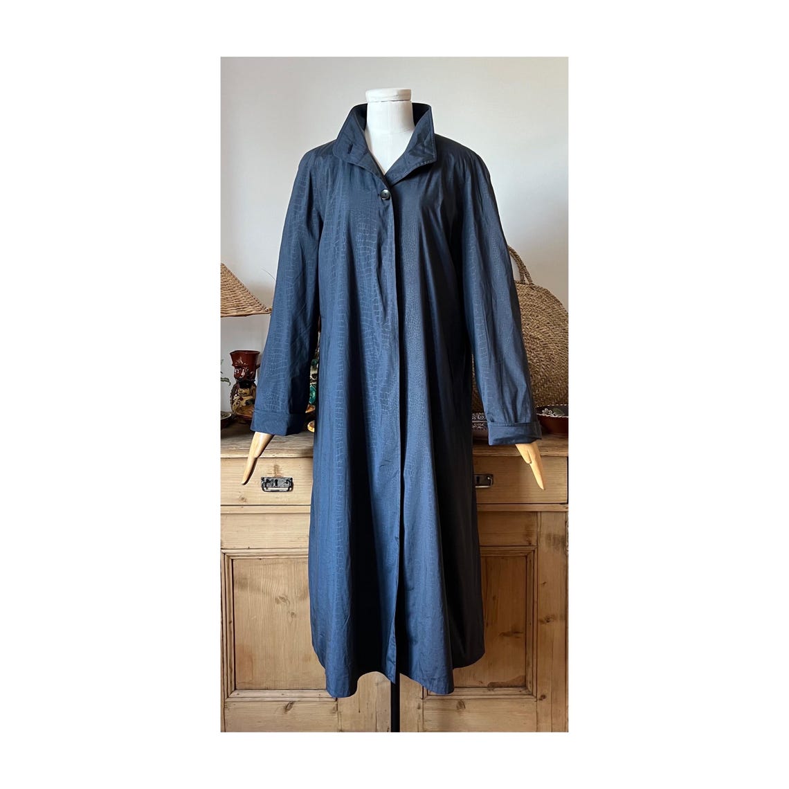 Vintage Giraffe Print Trench Coat/ Dark Blue Minimalist Style Size Small, foto 4 di 5