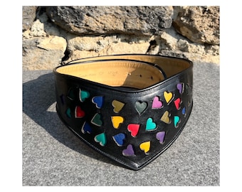Moschino Black Patent Leather Heart Belt With Gold Tone  display picture 1