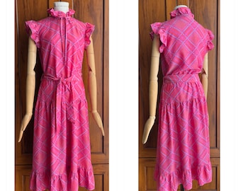 Vestido de pradera Betty Barclay vintage rosa a cuadros con volantes