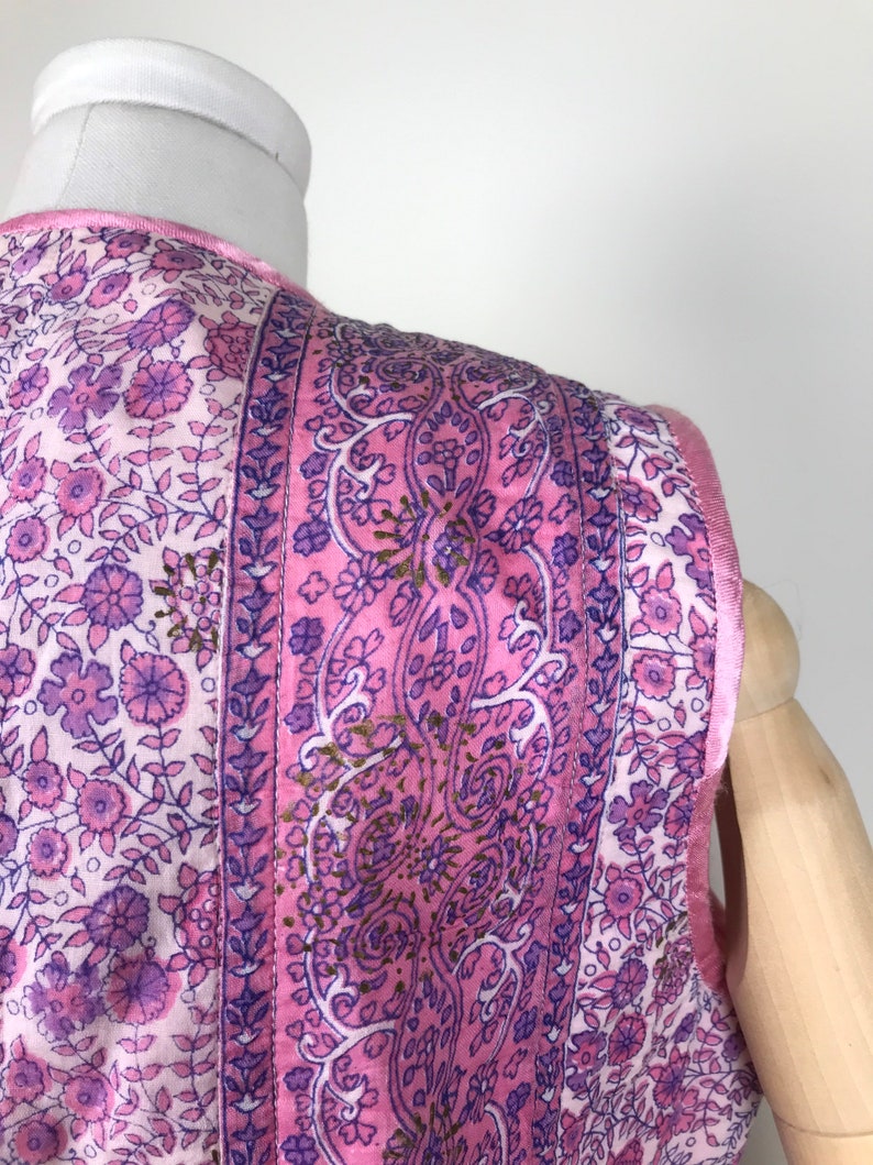 Indian Pink Cotton Gauze Vest Vintage 70s Floral Pattern Vest Ethnic India Pink Vest Size Ml Women S Clothing Clothing