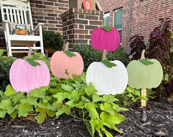 Multicolored Pumpkin Yard and Garden Art Stake Fall and Autumn Decoration Sets