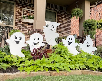 Spook-tacular 5-Piece Fall and Halloween Wooden Ghost Yard Art Set