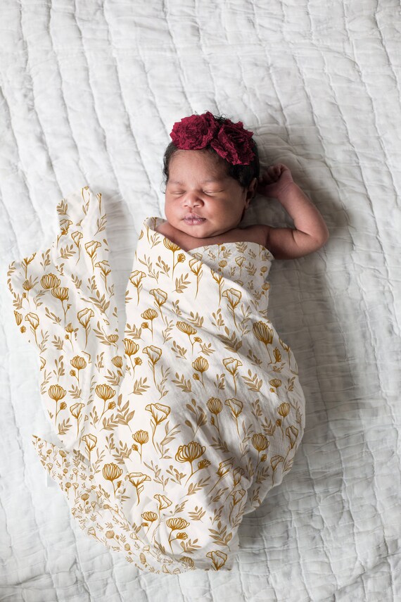 custom swaddle set