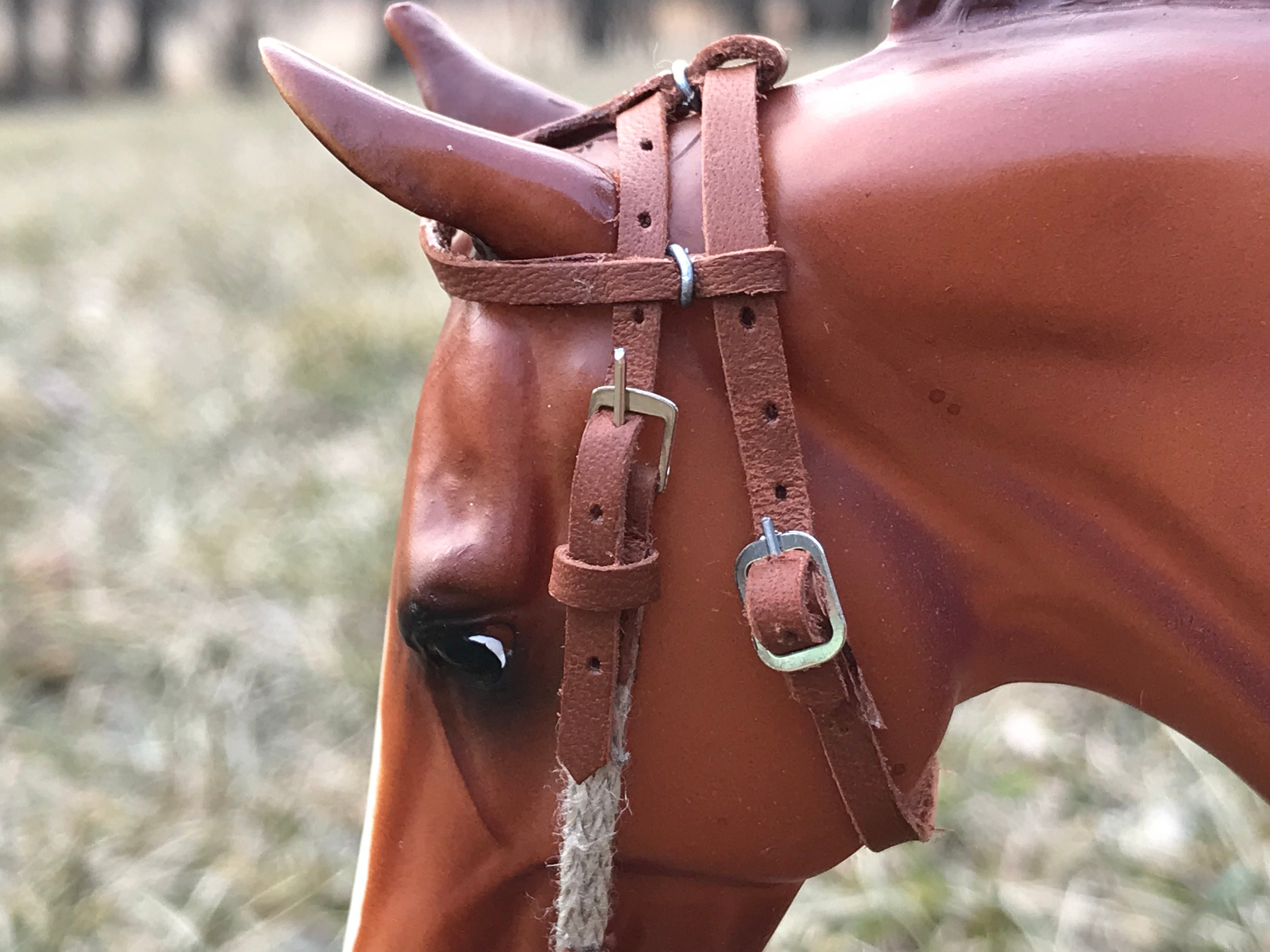 Western One Ear Bridle for Breyer 19 Scale Model Horses With Throat