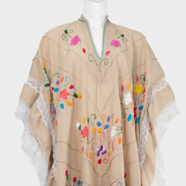 White Embroidered Caftan