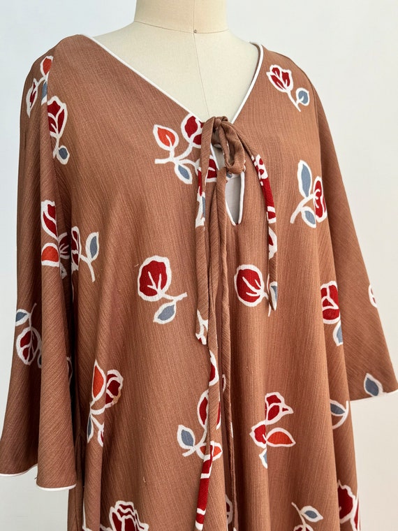 Vintage David Brown muumuu dress from the 1970s. … - image 1