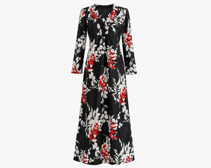 1970s Hawaii Nei Maxi Dress | Black, Red and White Hawaiian Floral Pattern | Size 10