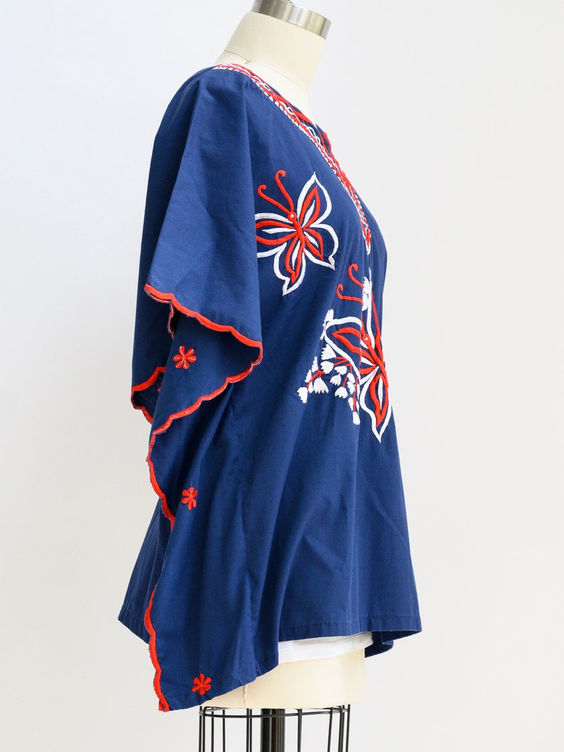 Vintage mini caftan from the 1970s. Embroidered with butterflies. Pool, beach, 4th of July, Memorial Day. Vintage preppy. Palm Royale. image 2