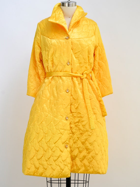 Vintage yellow satin bed jacket from the 1960s. O… - image 5