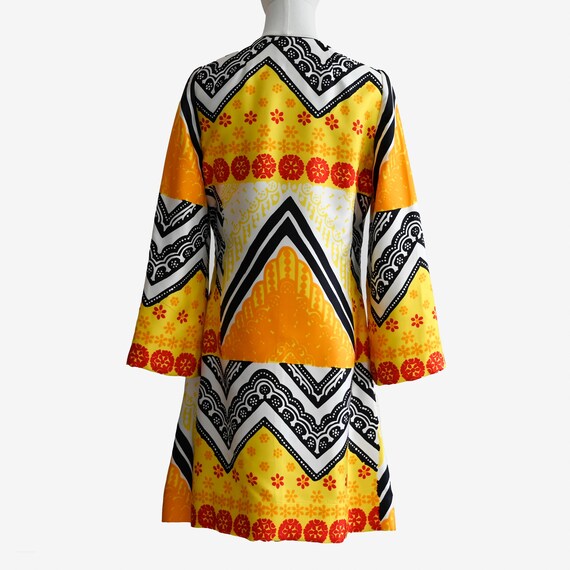 1960s BH Wragge Silk Mini Dress: Vintage Geometri… - image 9