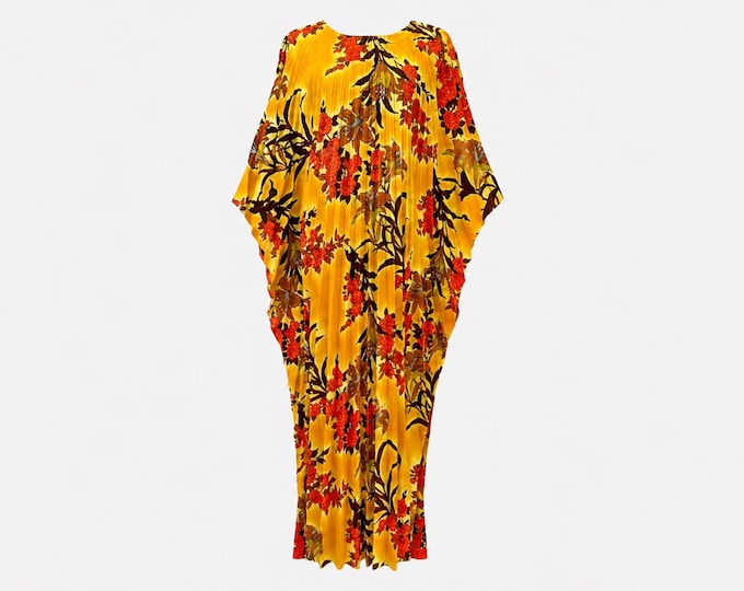 1970s Hawaiian Pleated Caftan | Tropical Floral Print Barkcloth | OSFA