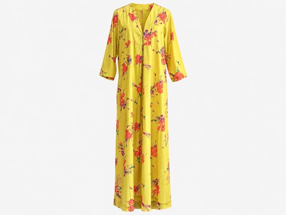1970s Maxi Dress | Chartreuse Floral Fabric with Pleat Detail | Size Medium