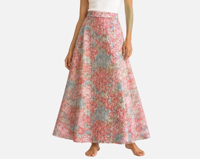 1970s Quilted Full Sweep Maxi Skirt | Metallic Thread Floral Fabric | Amazing 100 Inch Sweep | Will Fit Large