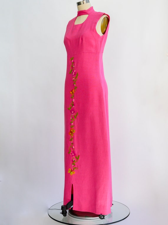 Vintage pink heavyweight linen hostess dress from… - image 3