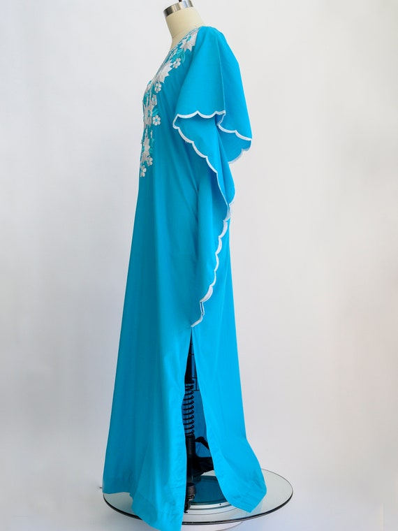 Vintage caftan from the 1960s with white embroide… - image 7