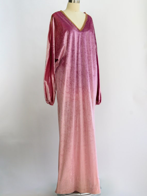 Vintage Bill Tice velvet dressing gown from the 1… - image 2