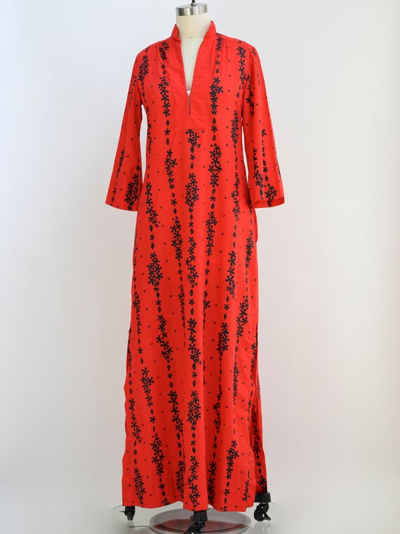 Vintage red and black caftan, kaftan. One-of-a-ki… - image 3