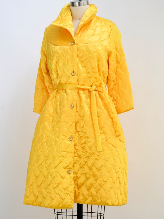 Vintage yellow satin bed jacket from the 1960s. O… - image 4