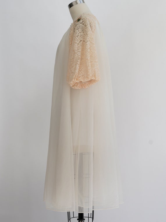 One-of-a-kind peignoir bed jacket fro the 1960s. … - image 9
