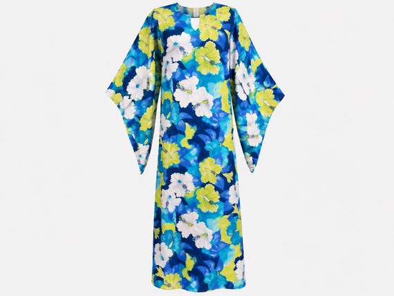 1970s Hawaiian Maxi Dress with Kimono Sleeves | Tropical Hibiscus Print | Will Fit Small, Medium