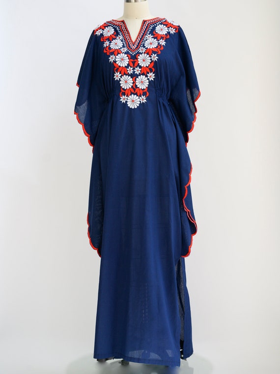 Vintage embroidered caftan, 1960s, red, white and… - image 2