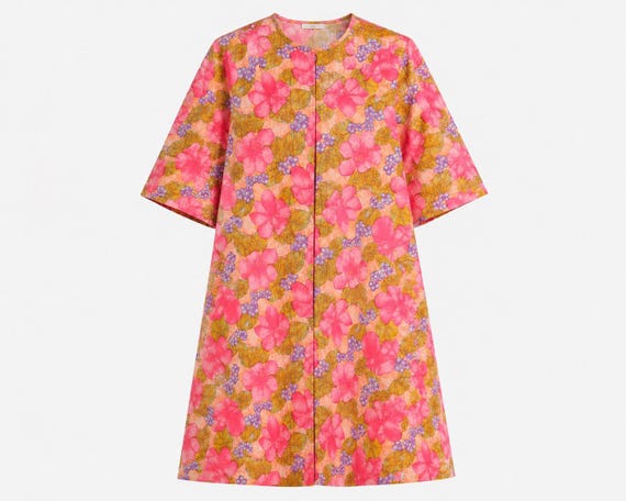 1970s Lazy U Mini House Dress | Quilted Floral 3D Fabric | Will Fit Medium and Large