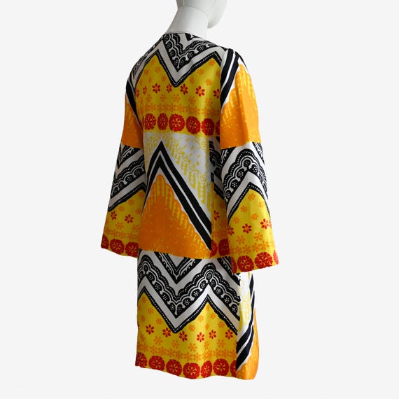 1960s BH Wragge Silk Mini Dress: Vintage Geometri… - image 7