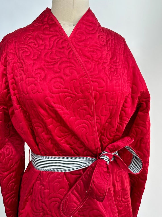 Vintage GUMP'S kimono wrap bed jacket from the 19… - image 2