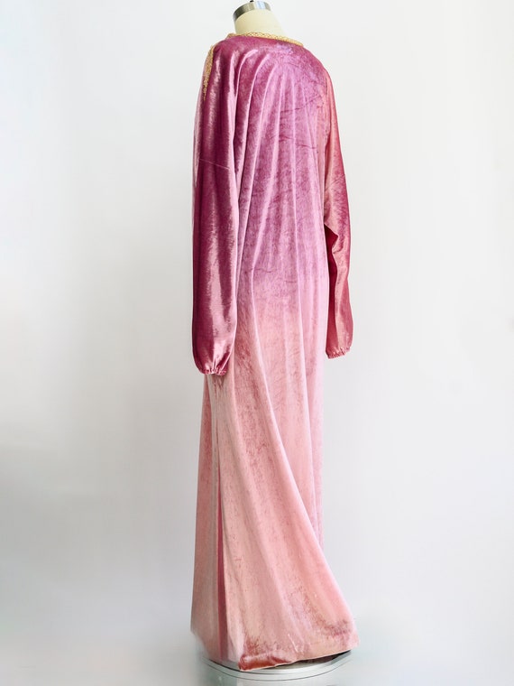 Vintage Bill Tice velvet dressing gown from the 1… - image 6