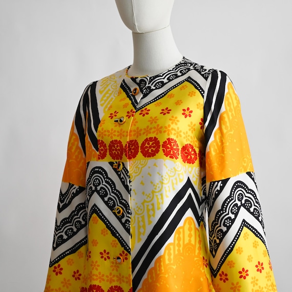 1960s BH Wragge Silk Mini Dress: Vintage Geometri… - image 13